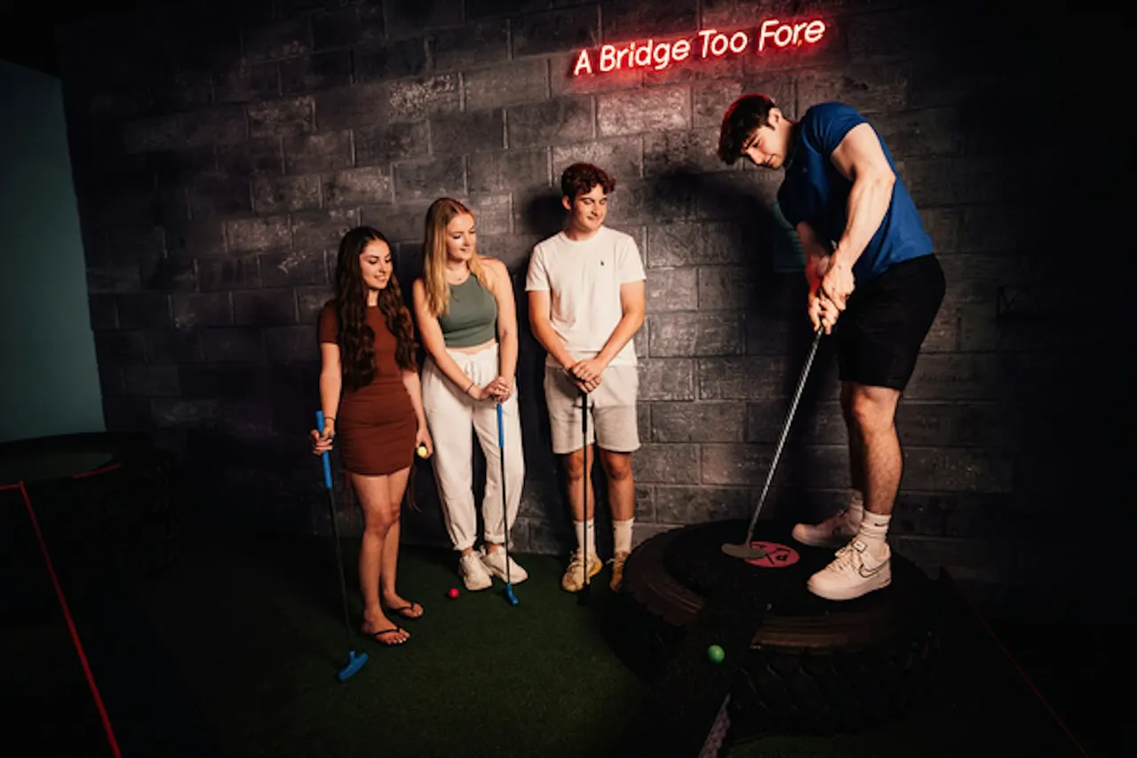 Putt Club Crazy Golf Eastleigh (Southampton)
