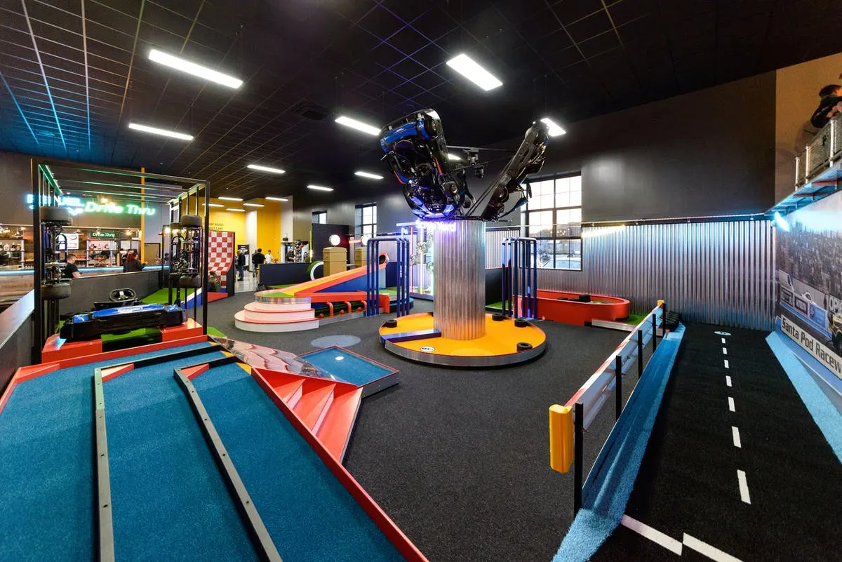 Putt Club Crazy Golf Eastleigh (Southampton)