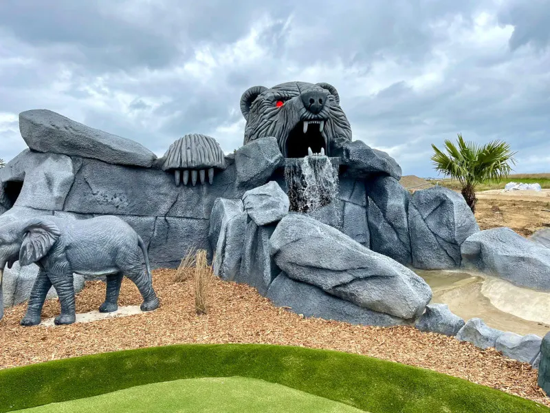 Crazy Golf & Adventure Golf in Reading
