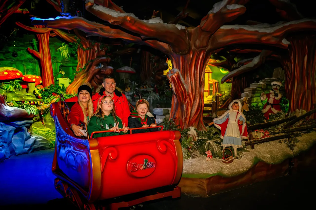Christmas at Sundown Adventureland park photo