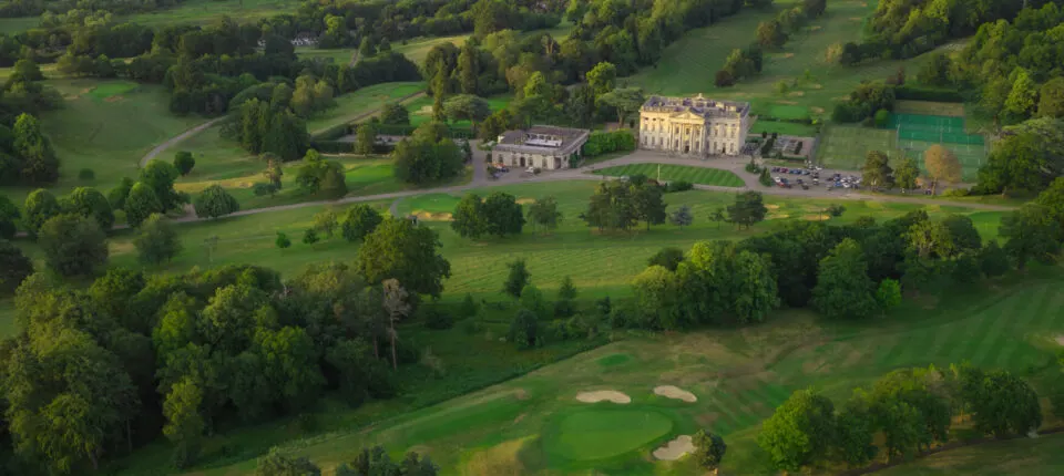Golf & Driving Ranges in Northwood