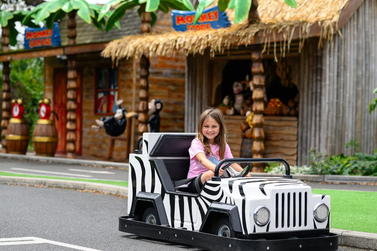 Monkey Mayhem driving school mini 4x4s