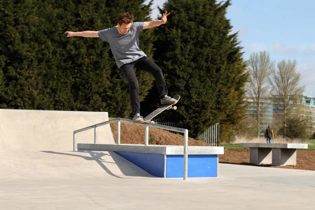Skater backside bluntslide on plaza rail at The Hook Lady Bay