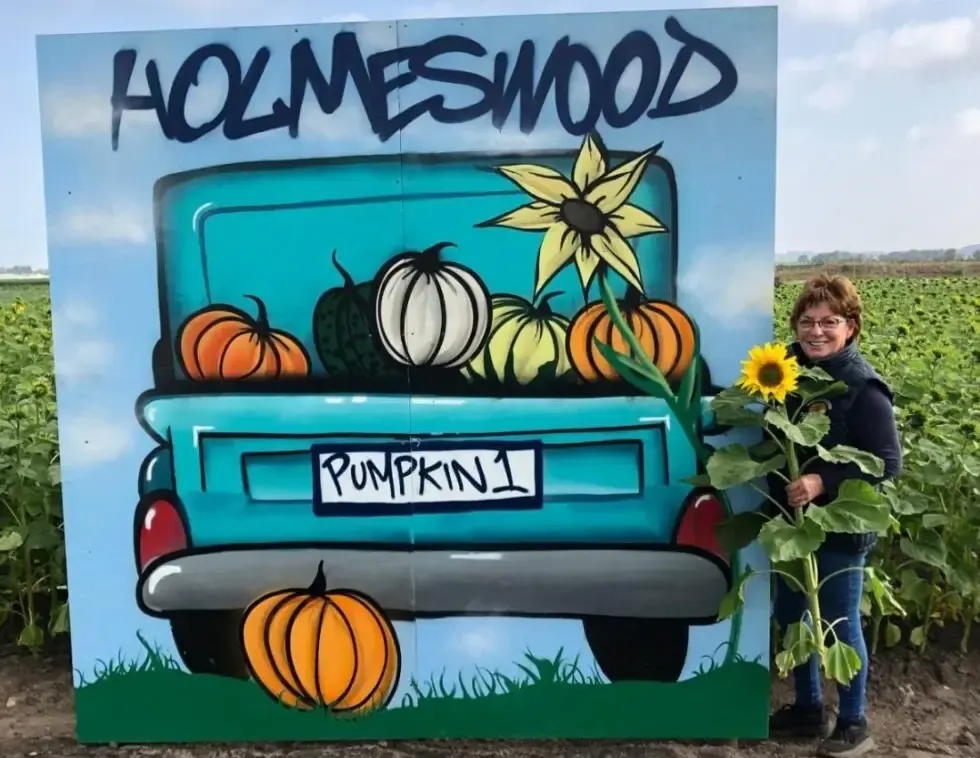 Holmeswood Flower Farm / Pumpkin Place Pick Your Own