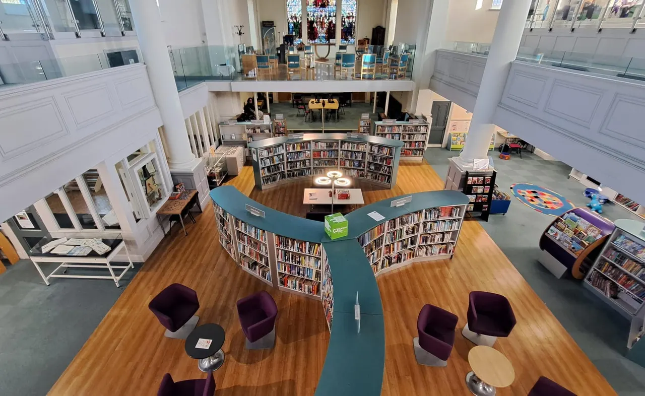 Libraries in Plymouth