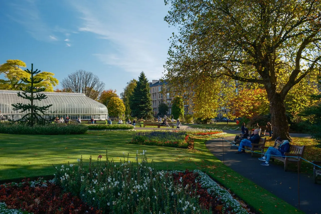 Glasgow Botanic Gardens autumn