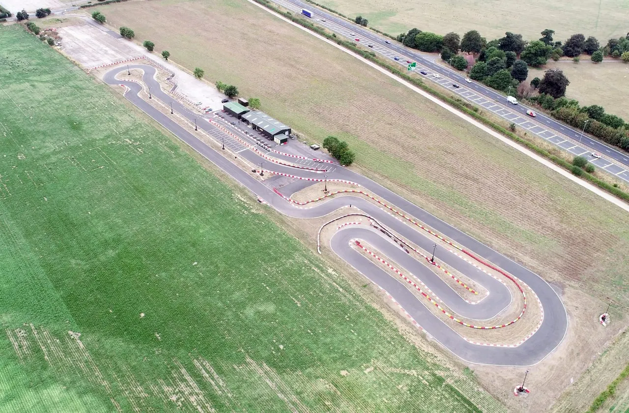 ELK Motorsport outdoor 1200m go-kart circuit at Winthorpe