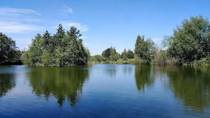 Lakes, Reservoirs & Riversides in Leeds