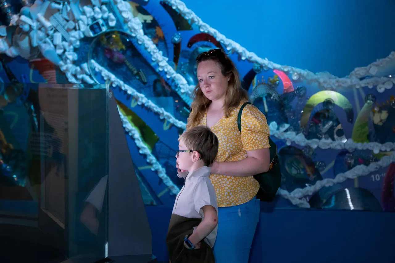 Child in an astronaut display