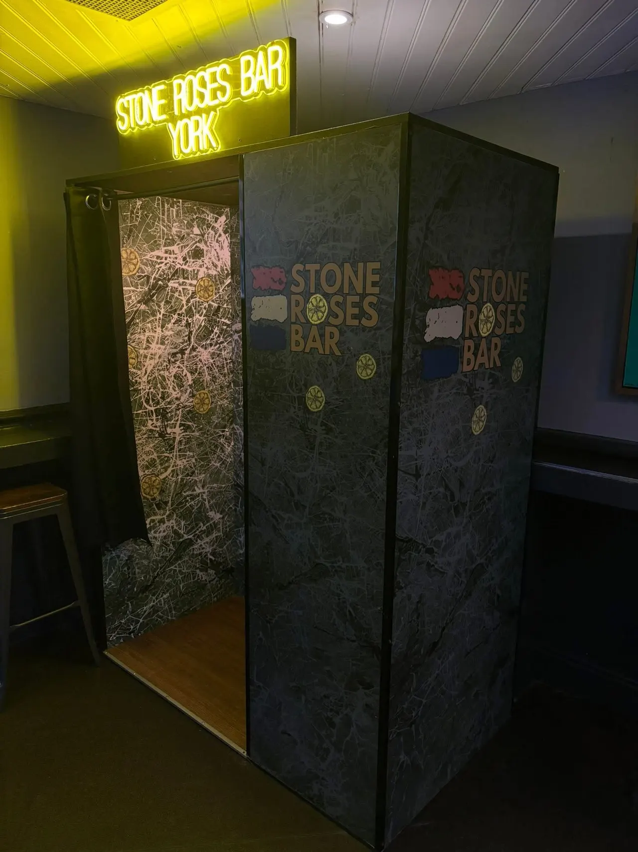 The Stone Roses Bar