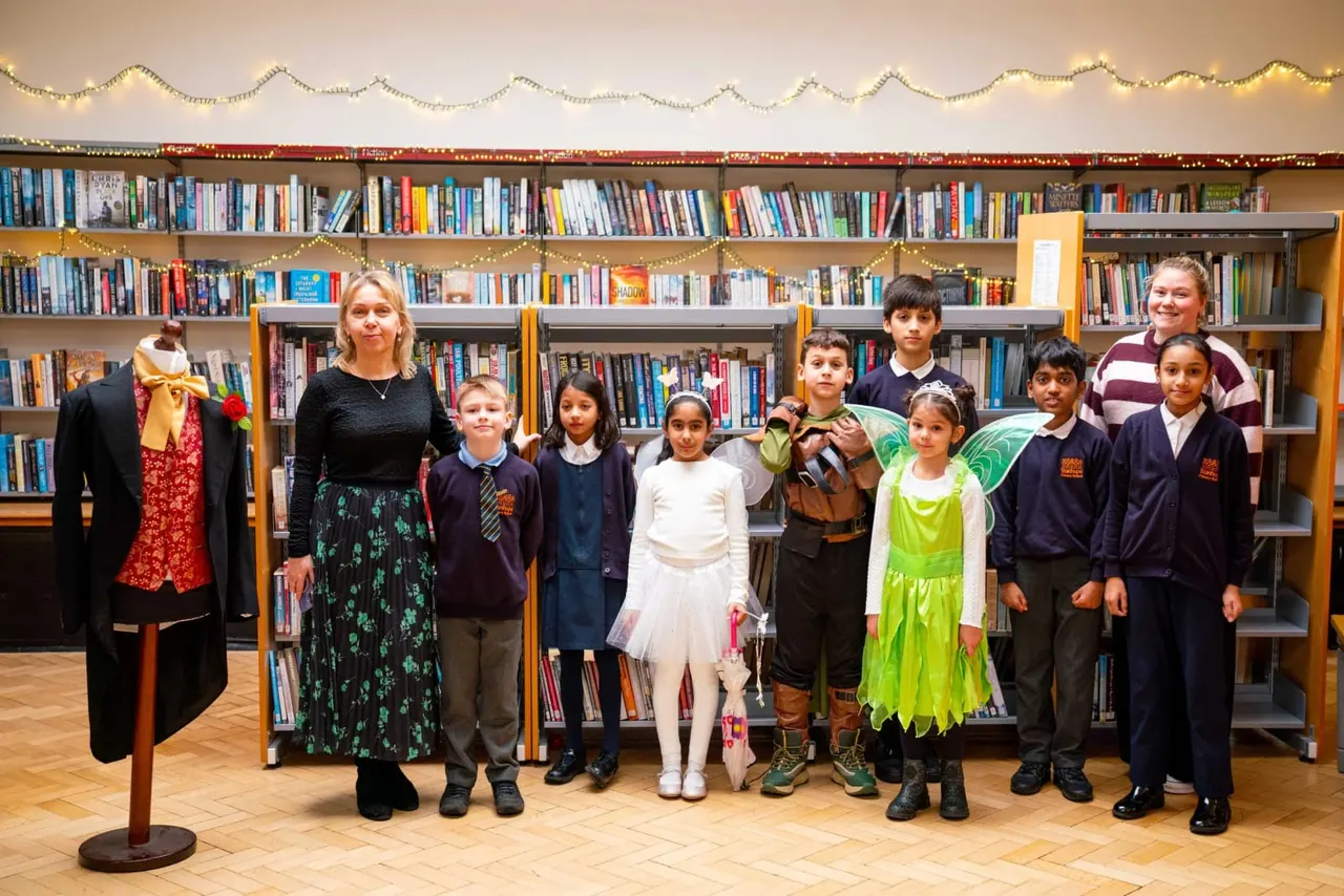 Greenford Library