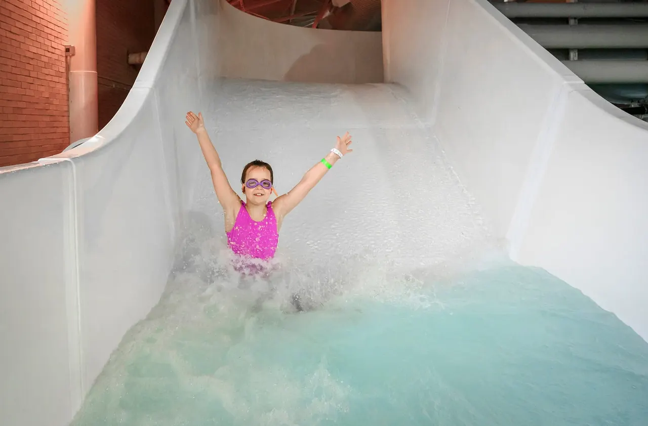 Indoor pool and leisure water at Water Meadows Mansfield