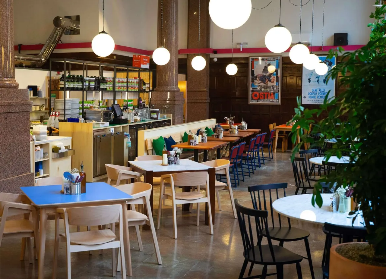 Rudy's pizza and dining