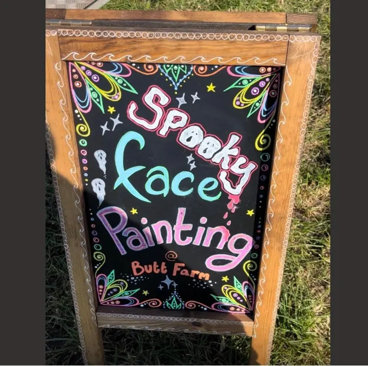 Pick-Your-Own & Pumpkin Patches in Hull