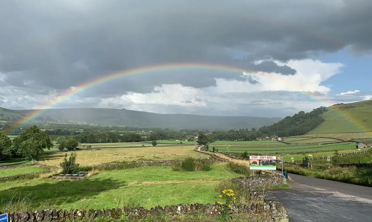 Speedwell Cavern tour view