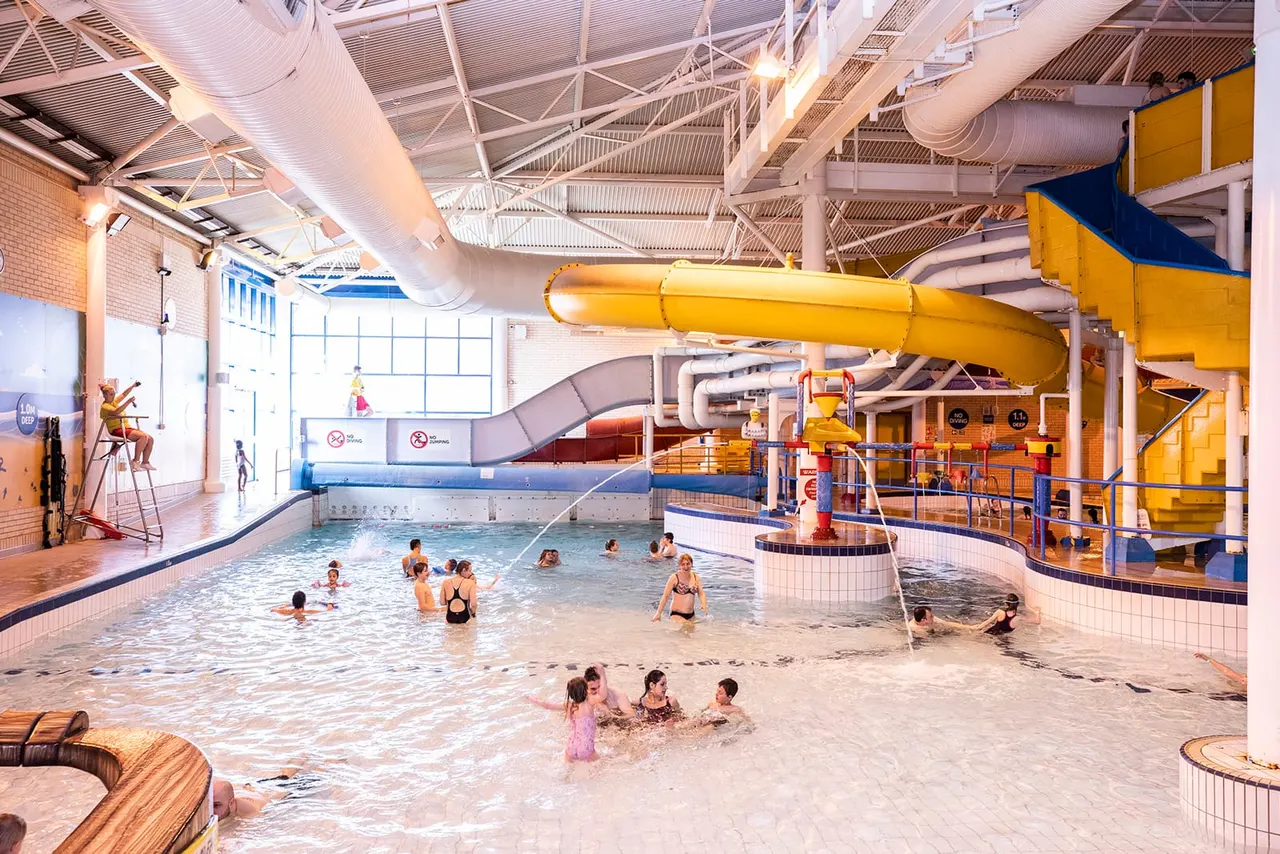 Pirate Pool leisure swim with families in Mansfield Water Meadows
